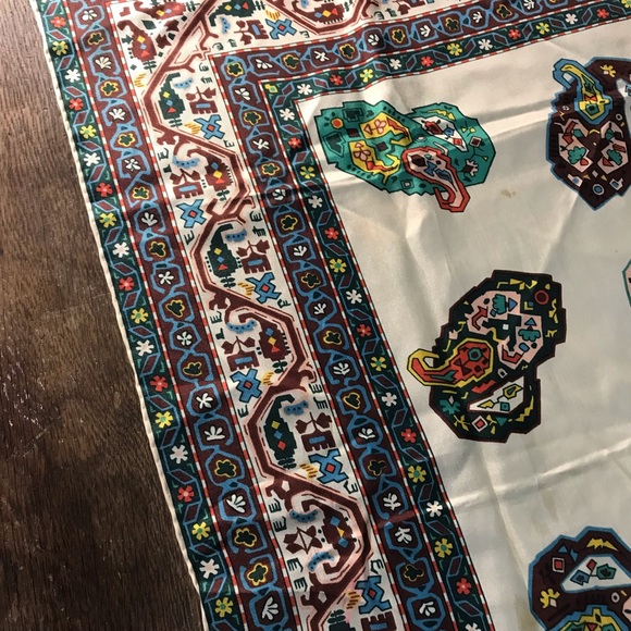 Intricate Vintage Rolled Edge Echo Silk Scarf/ Table Accent. - Picture 3 of 9